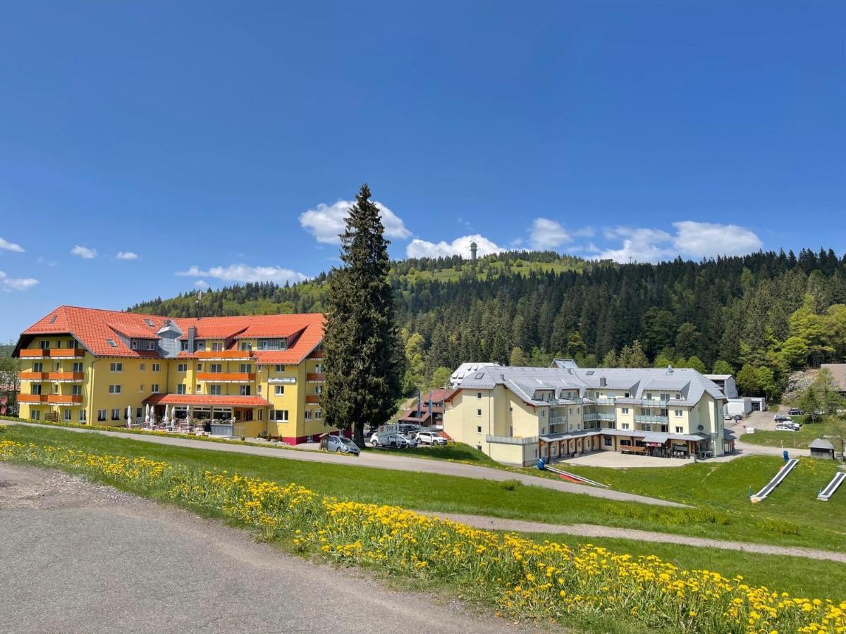 Neue Ferienwohnung Mit Whirlpool Und Sauna In Der Residenz Grafenmatt Inklusive Hochschwarzwaldcard เฟลด์แบร์ก ภายนอก รูปภาพ